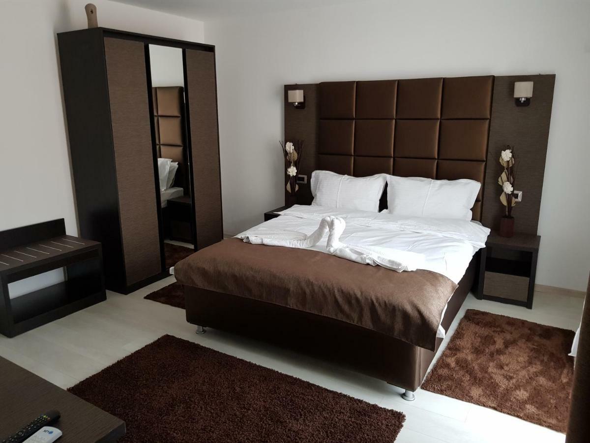 Bk Hotel Navodari Luaran gambar
